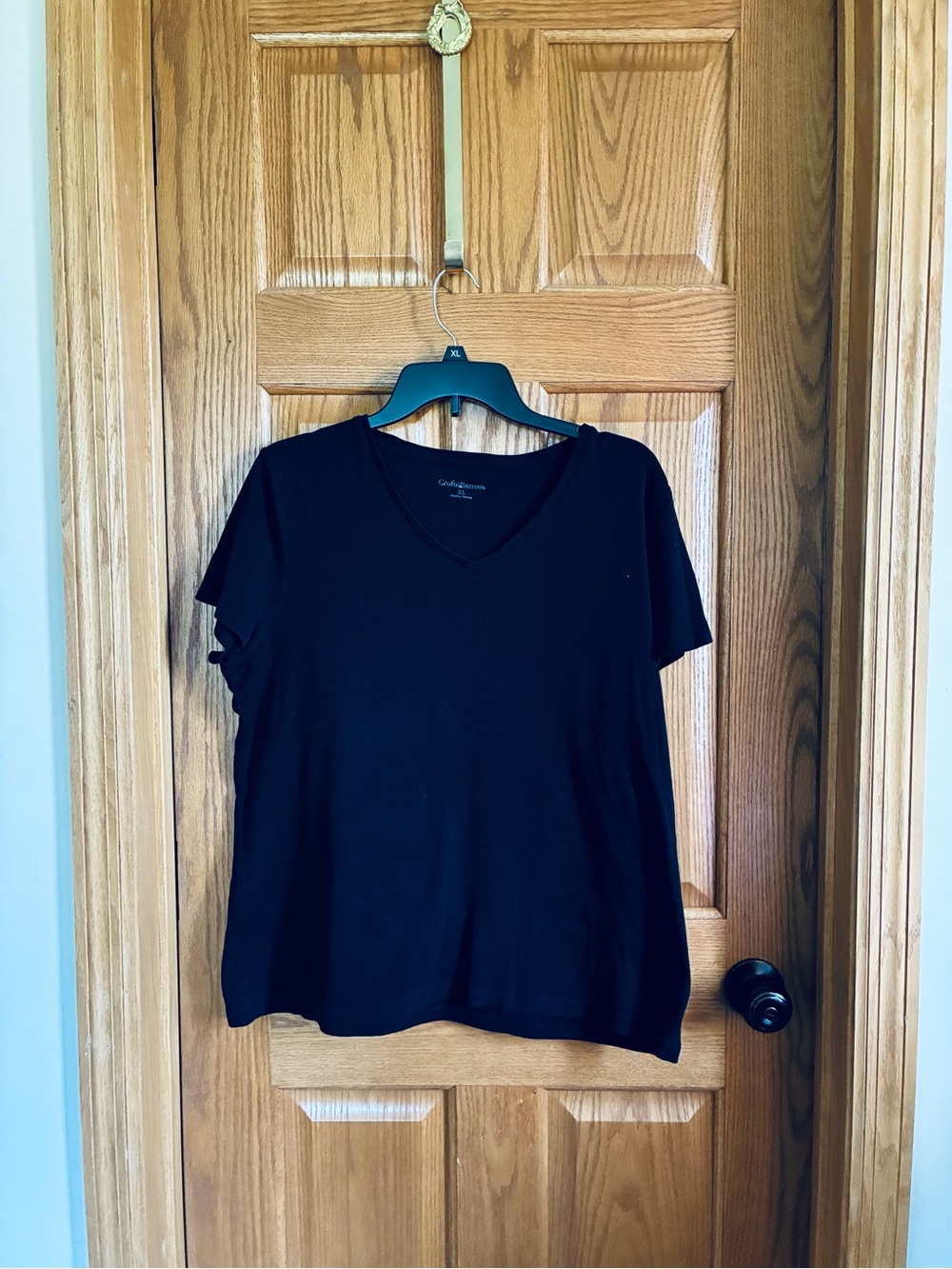 croft & barrow Black V-Neck Short Sleeve Tee